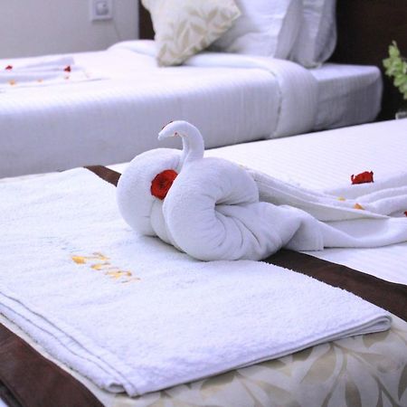 Hotel Zuri คุนตูร์ ภายนอก รูปภาพ
